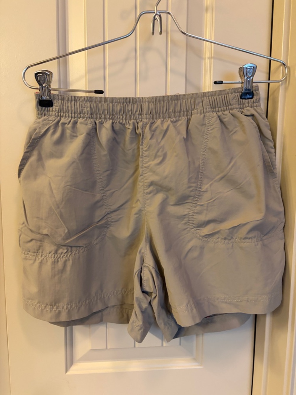 Columbia Light Khaki Elastic Waist Drawstring Outdoor Shorts